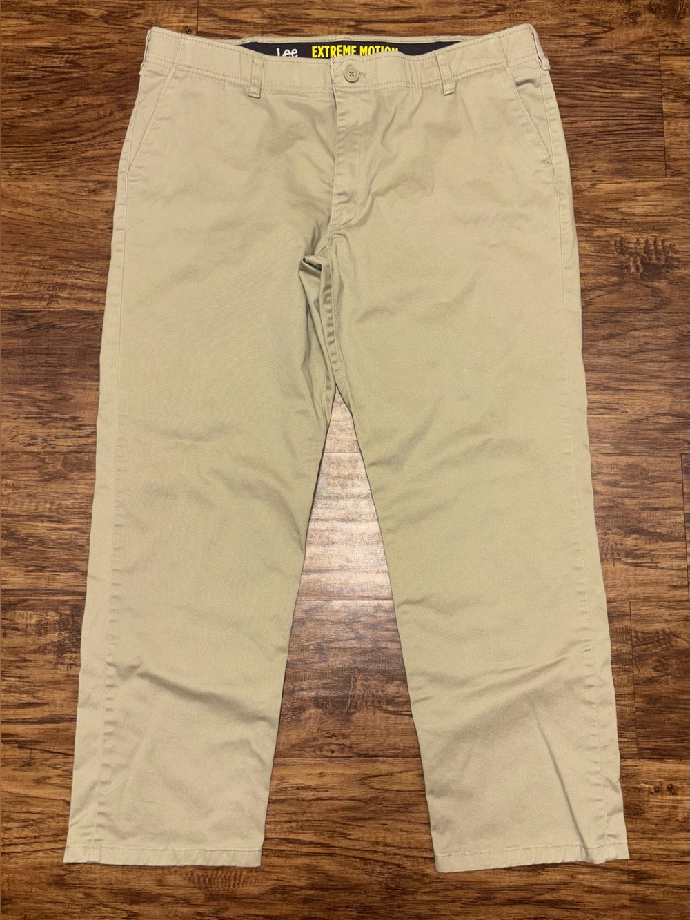 Lee Extreme Motion Straight Fit Pants Size 40x30
